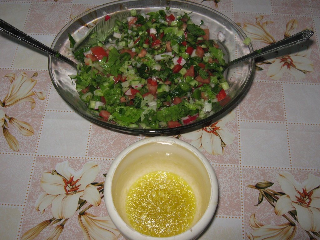 Salata mixta -stil arab”Salatit Khodar Meshakel”