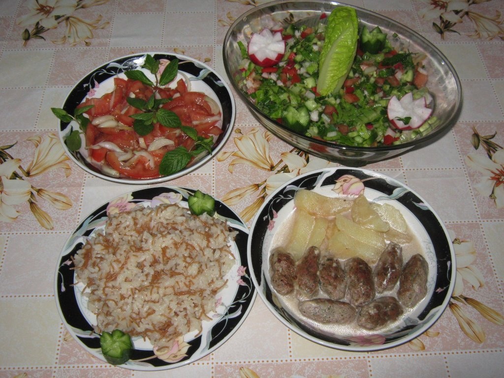 Salata mixta -stil arab”Salatit Khodar Meshakel”