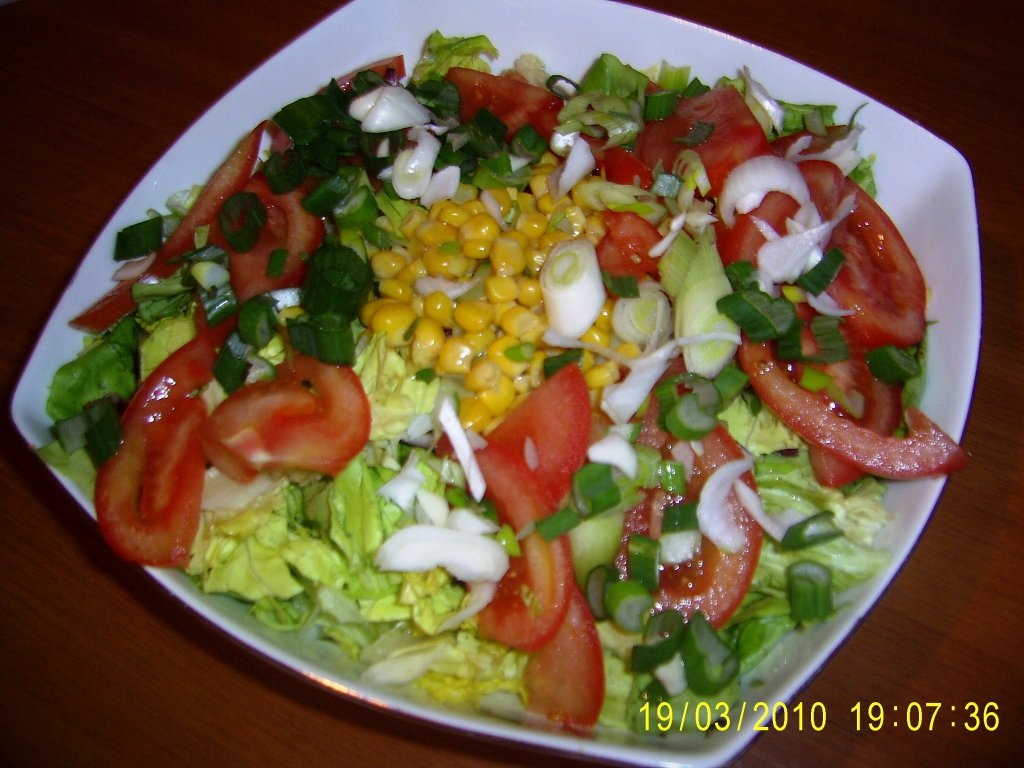 Salata de vara cu cartofi prajiti