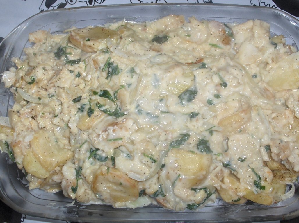 Cod cu smantana la cuptor(Bacalhau com natas-traditional portughez)
