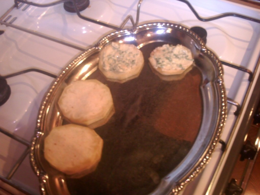 Vinete umplute cu branza si verdeata