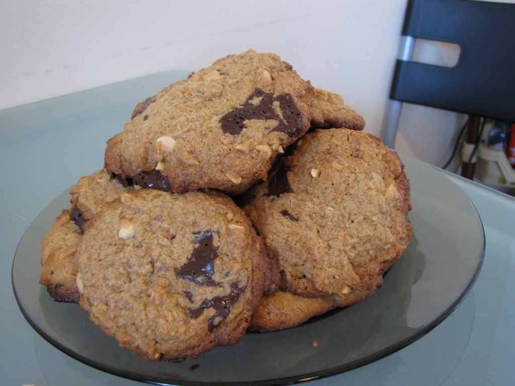 Fursecuri cu unt de arahide si ciocolata