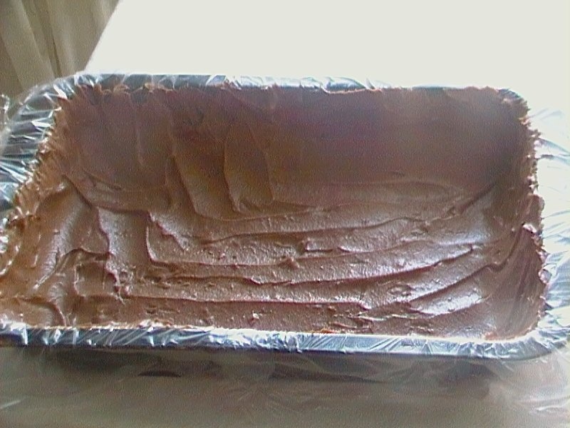 Tort cu crema de trandafiri