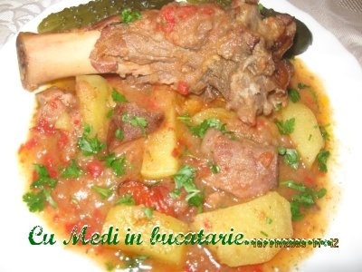 Mancare de cartofi cu afumatura