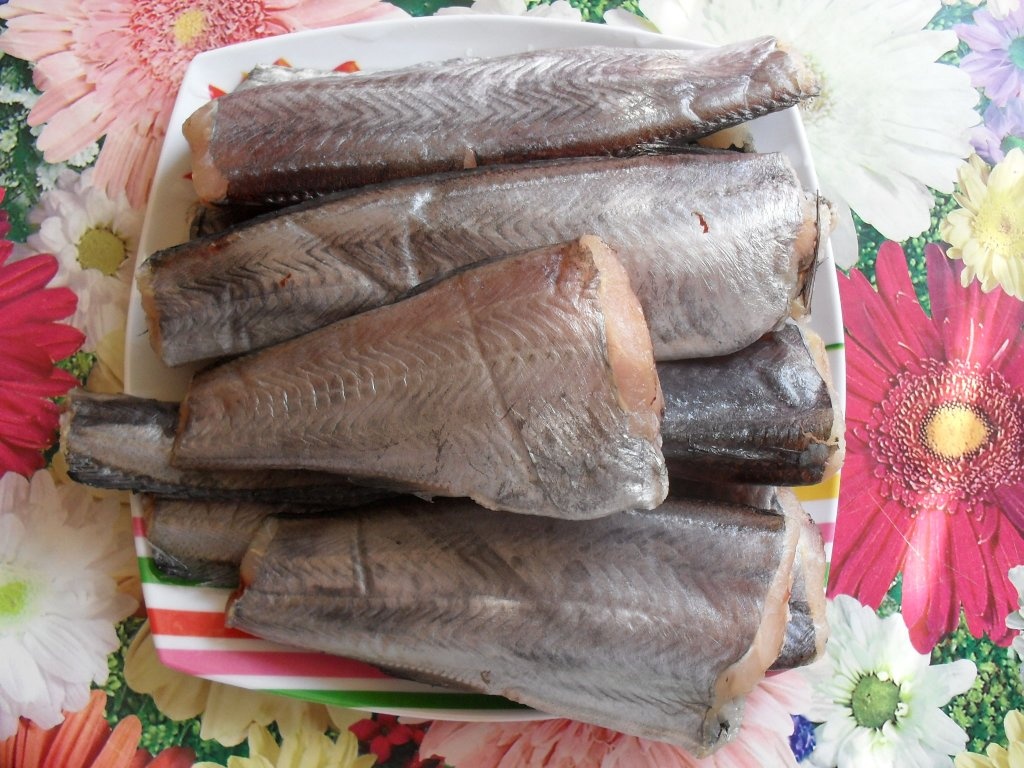 Trunchi de merlucius in pesmet