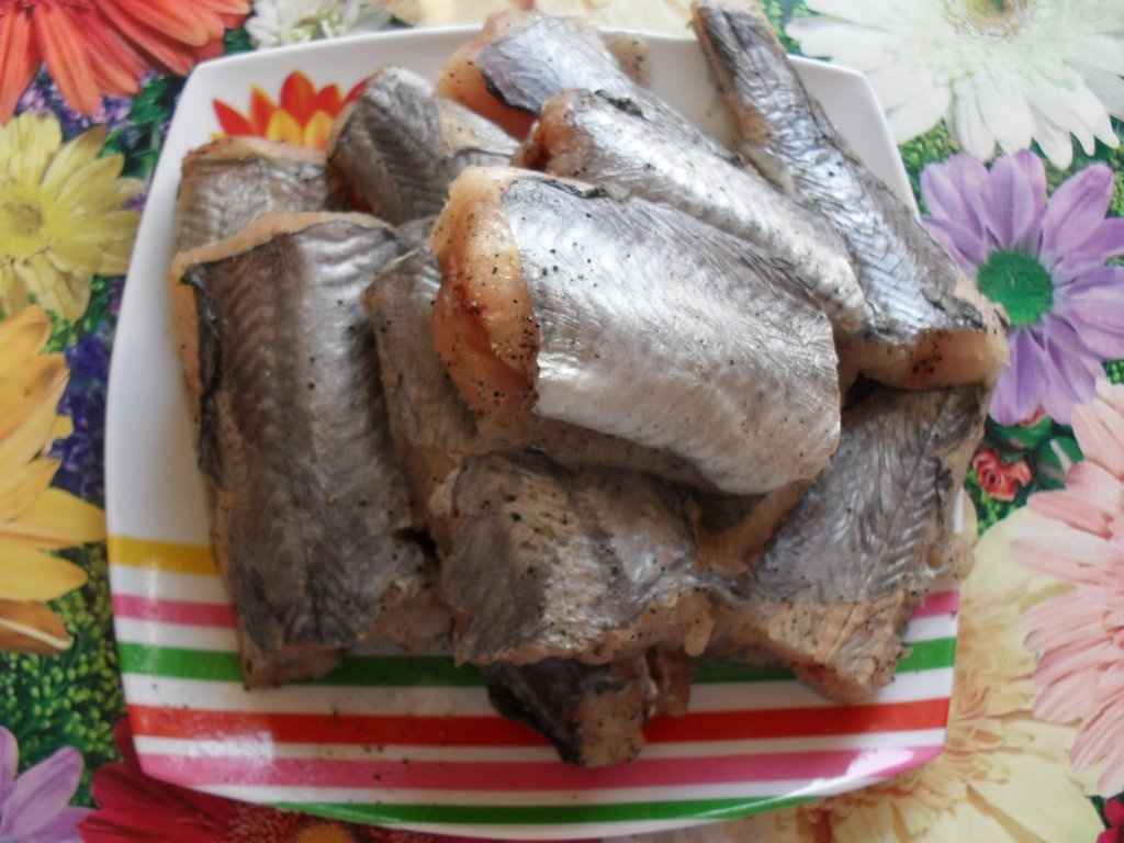 Trunchi de merlucius in pesmet