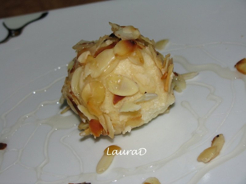 Reţetă de preparare a papanaşilor cu miere