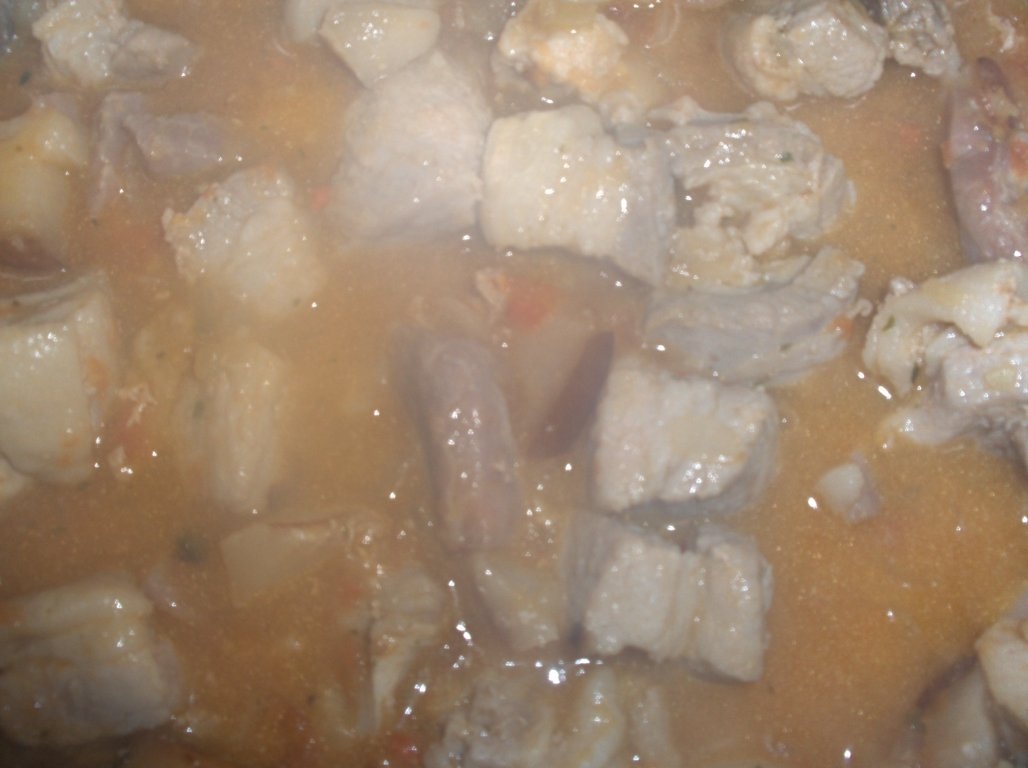 Mazare in vin si bacon cu oua romanesti