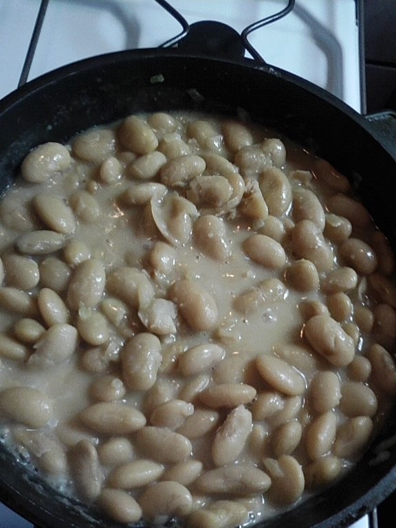 Fasole cu sos de mustar