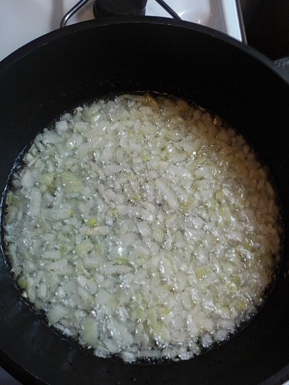 Fasole cu sos de ardei copti