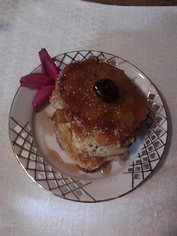 Reţetă de preparare a papanaşilor cu mere (de post)