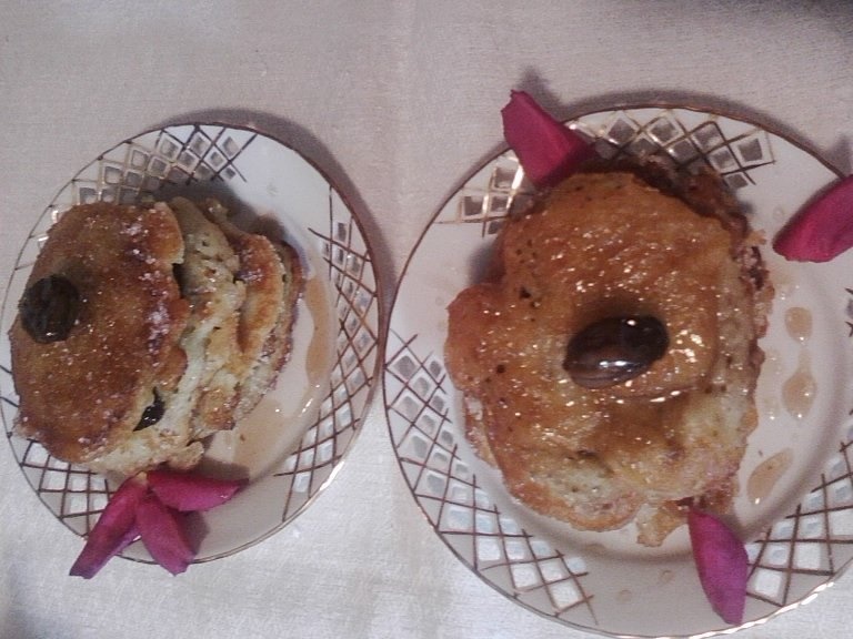 Reţetă de preparare a papanaşilor cu mere (de post)