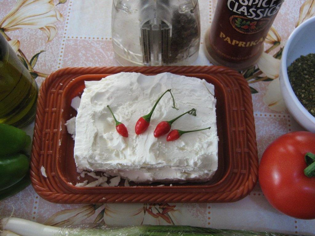 Aperitiv picant cu telemea de oaie-“Shankalish”