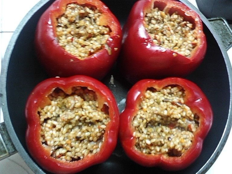 Ardei umpluti (de post)