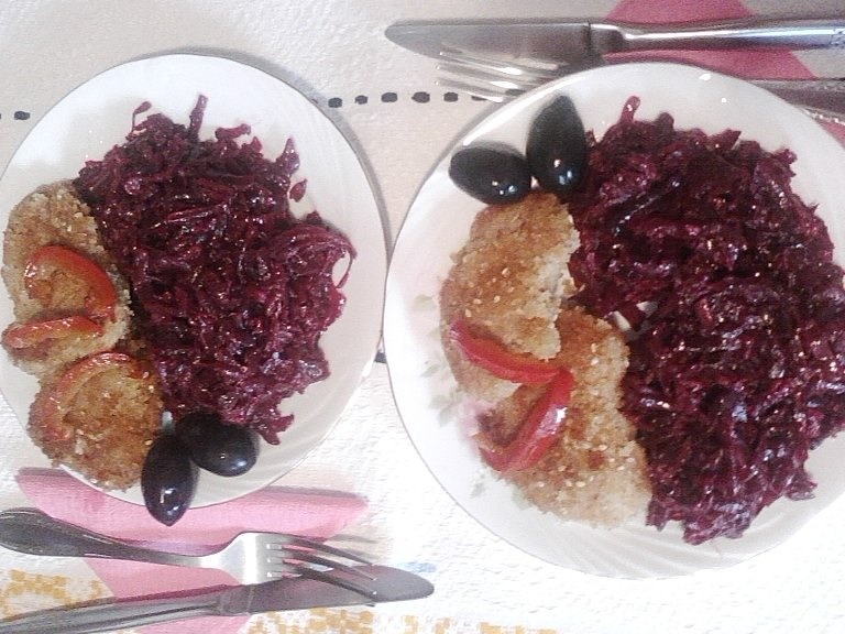 Salata de sfecla cu ciuperci (de post)