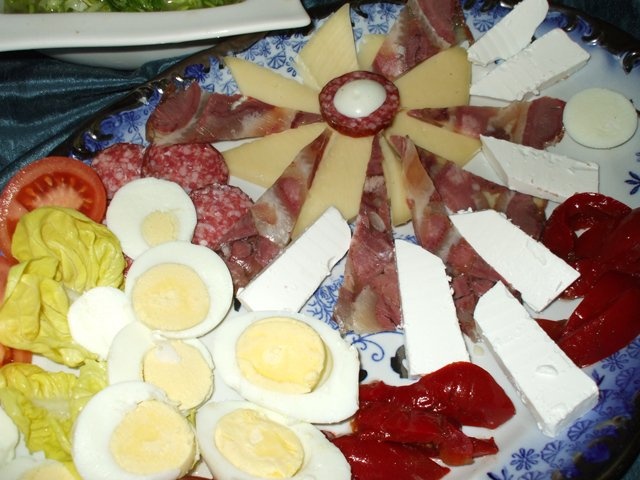 Aperitiv cu de toate