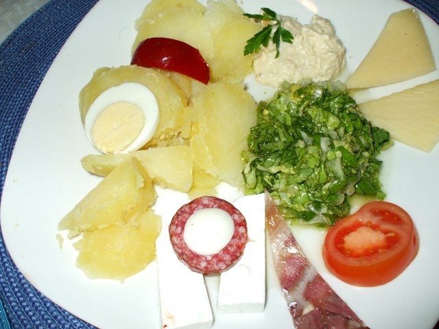 Aperitiv cu de toate