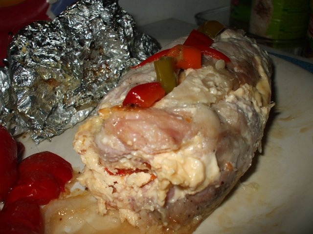 Rulou din pulpa de curcan la gratar