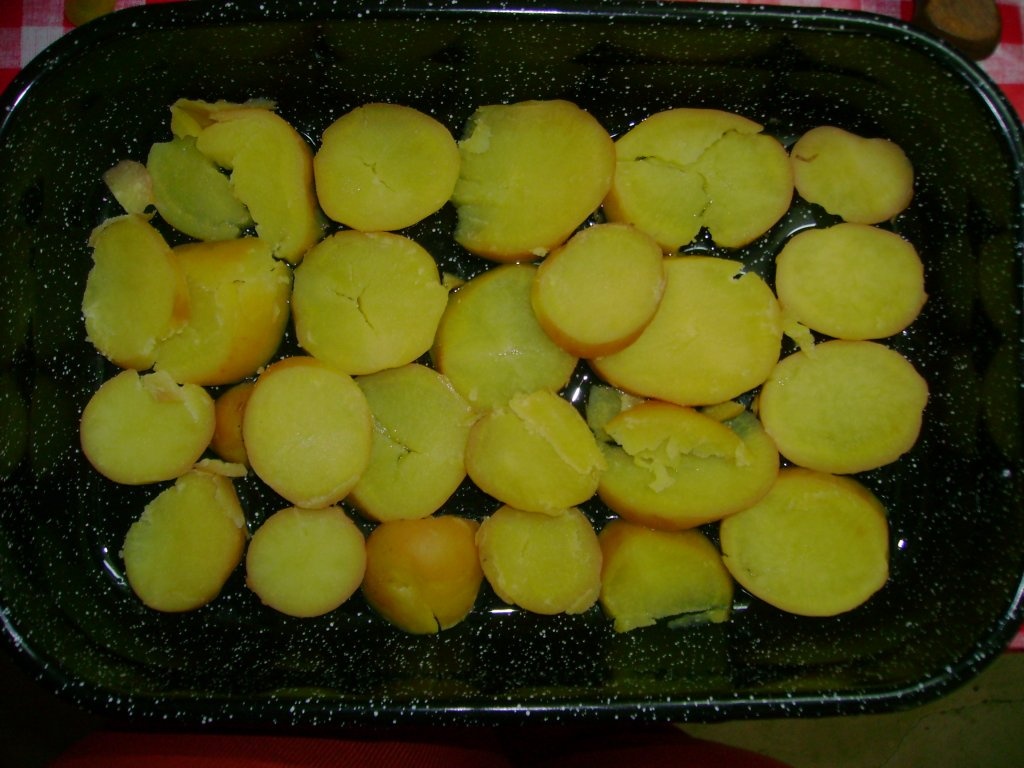 Musaca de cartofi cu mazare