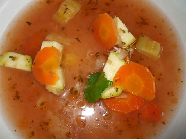 Ciorba de dovlecei cu zeama de varza (de post)