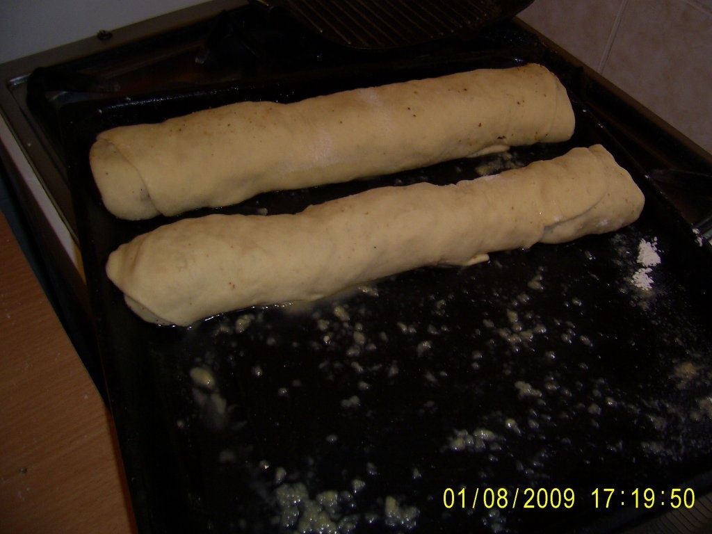 Placinta cu mere si nuca (de post)