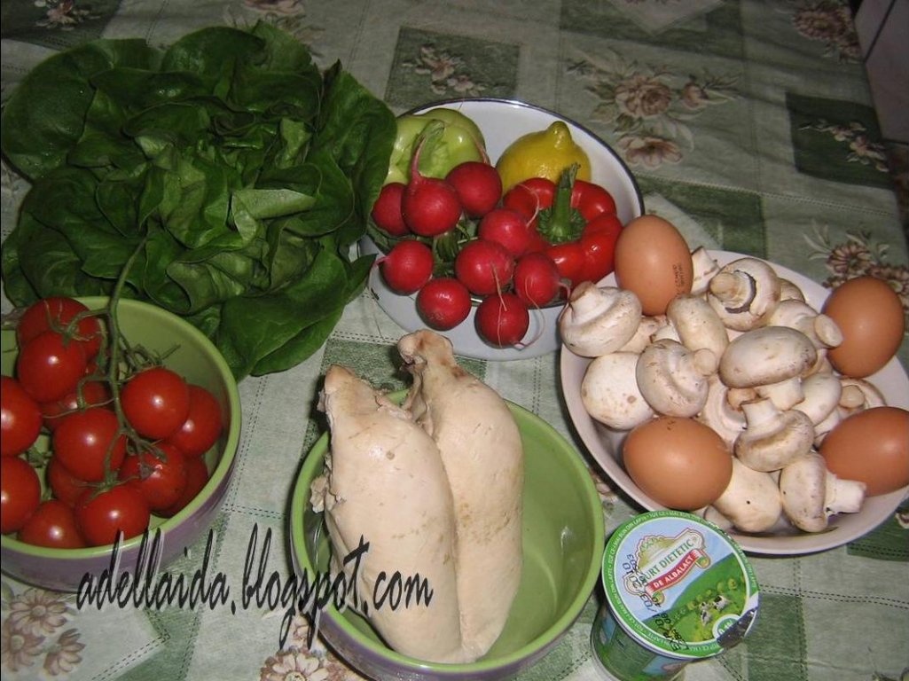 Salata cu piept de pui