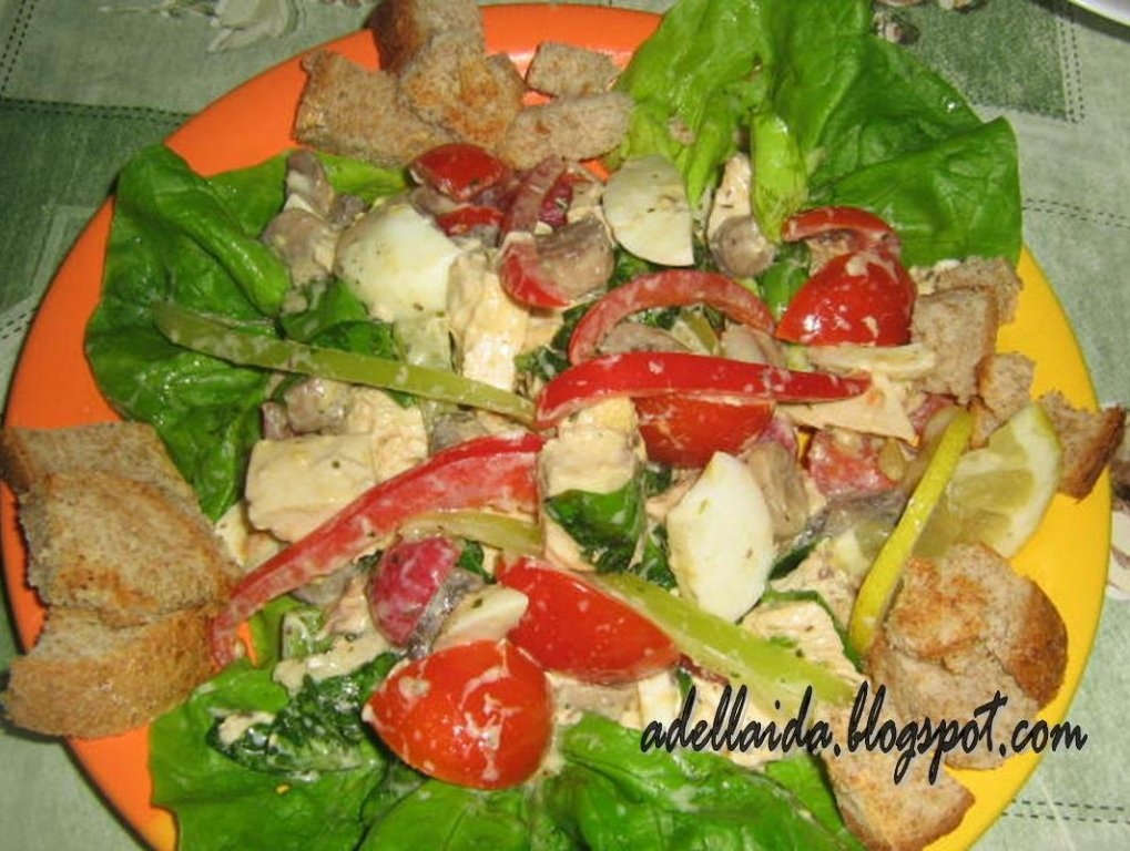 Salata cu piept de pui