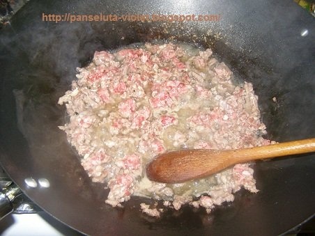 Mancare de vinete cu carne de vaca