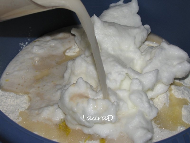 Iepurasi si Oua colorate