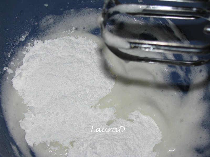 Iepurasi si Oua colorate