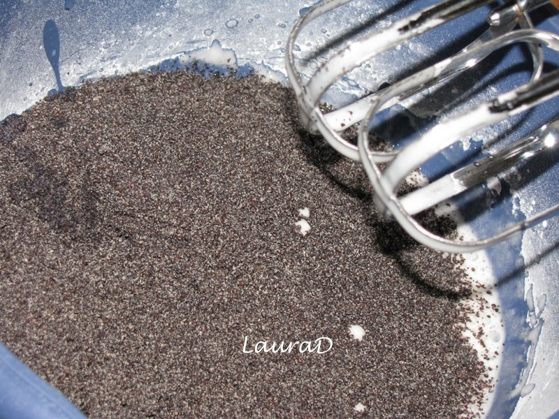 Iepurasi si Oua colorate