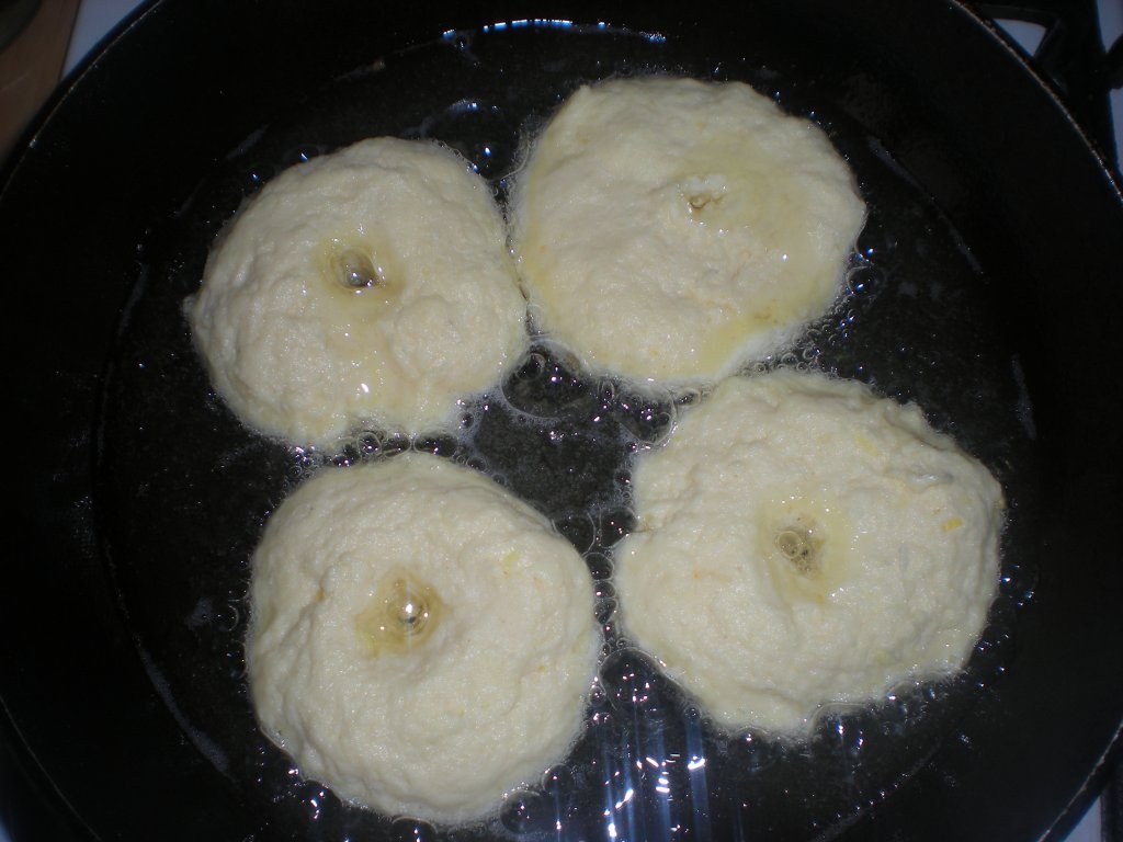 Reţetă de preparare a papanaşilor