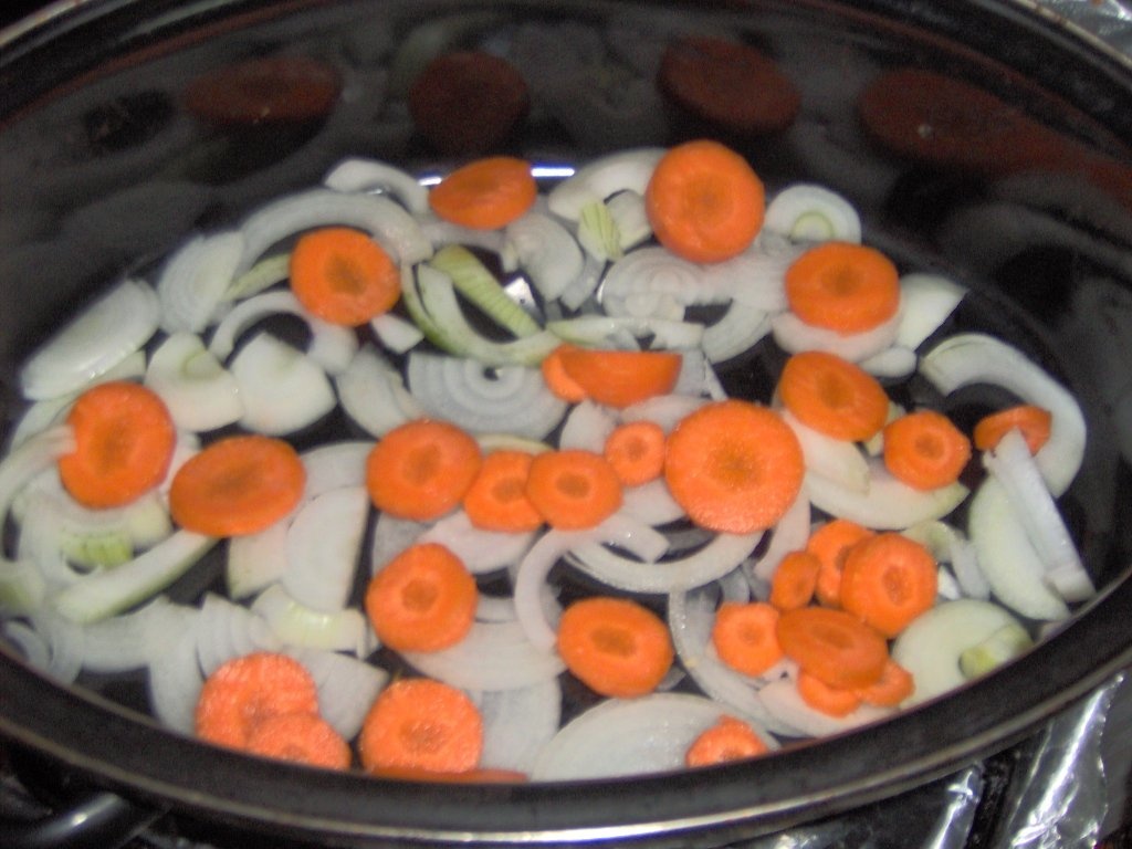 Coasta de carne la cuptor cu sos de barbeque