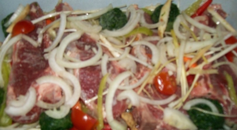 Pulpa de Vita cu legume la cuptor