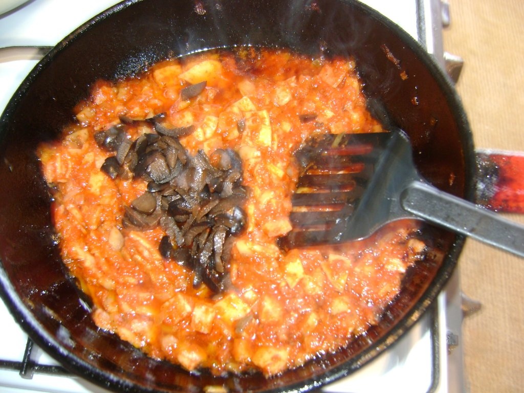 Paste cu sos rosu by copilou