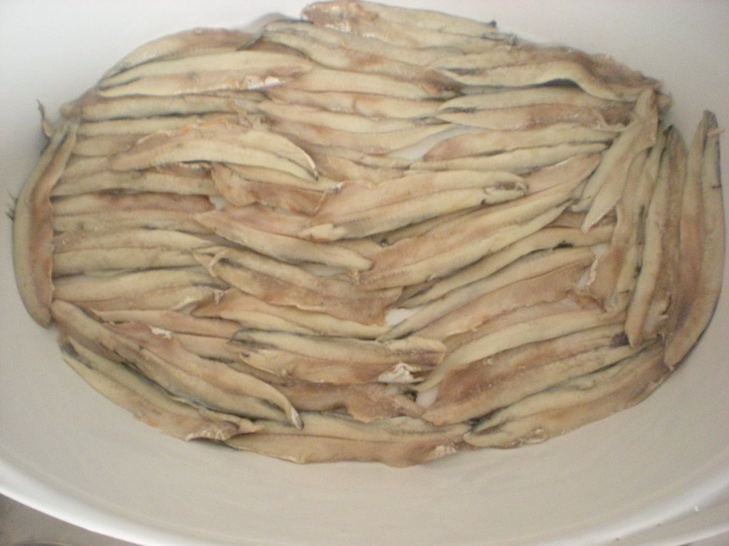 Ansoa marinate cu masline