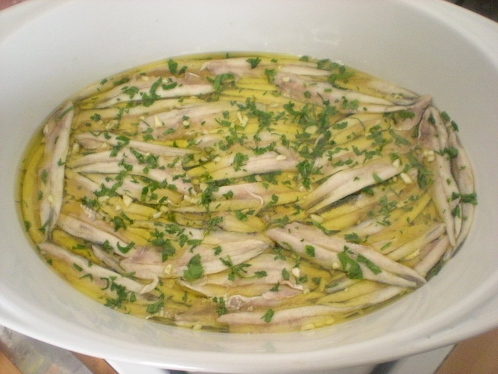 Ansoa marinate cu masline