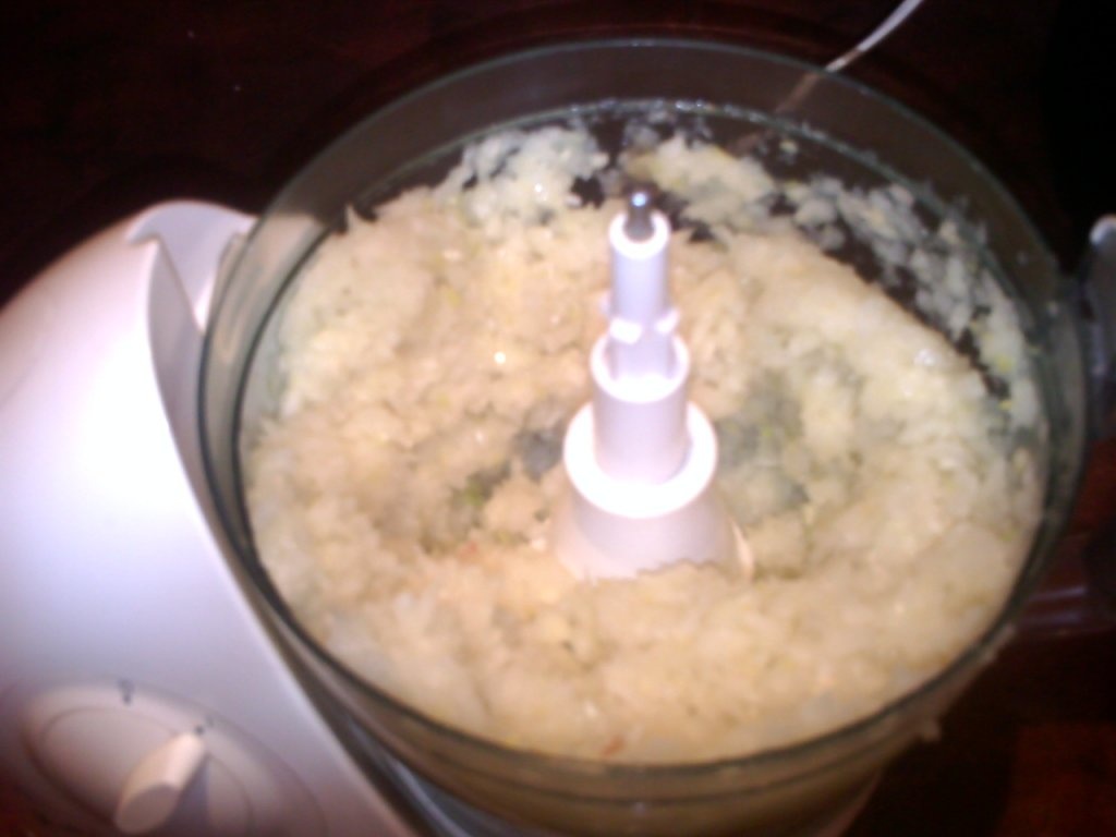 Gratar cu garnitura de ceapa cu branza