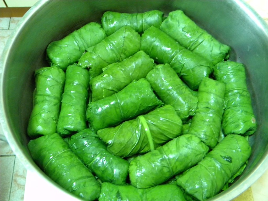 Sarmalute din carne de manzat in foi de Stevie