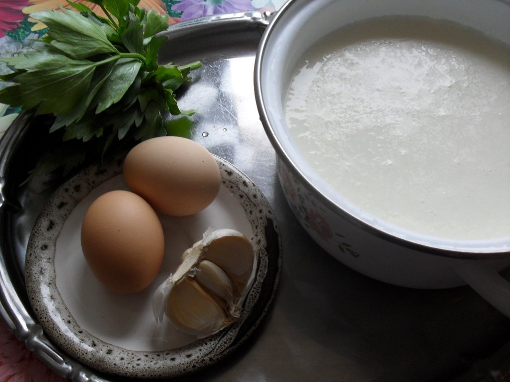 Ciorba  de salata cu leustean, absolut senzationala!