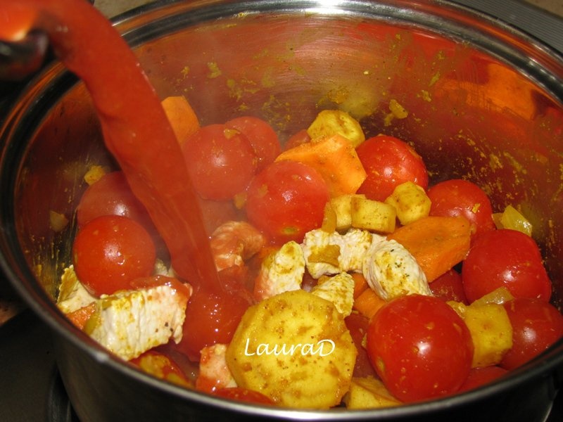 Curry cu piept de curcan si legume