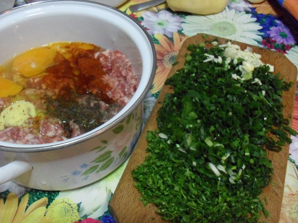 Rulada din carne de porc cu arome de primavara