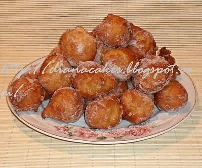 Bomboloni amorezate-gogosi din aluat oparit