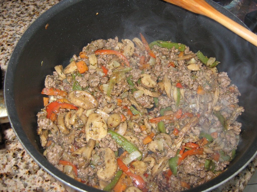 Spaghete cu sos Bolognese