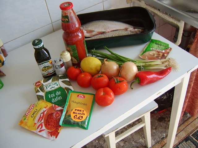 Platica cu sos la cuptor