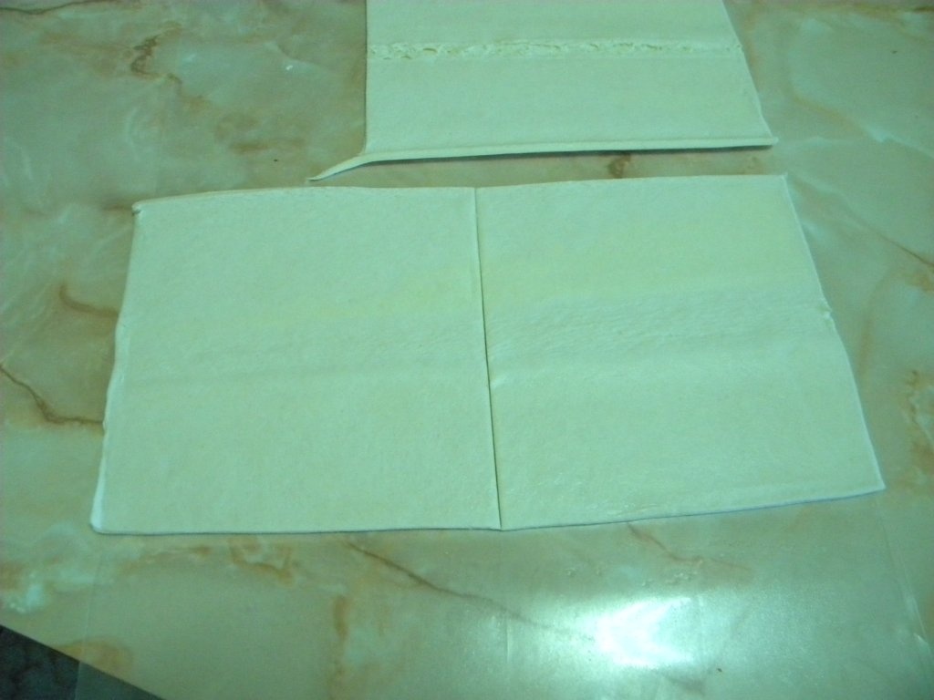 Mere in aluat de foitaj