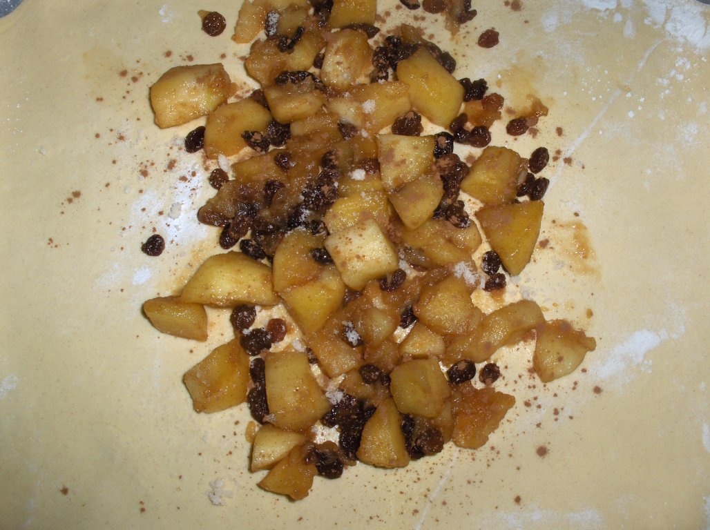 Strudel de mere caramelizate