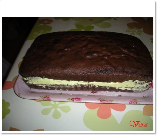 Pandispan cu migdale si chantilly