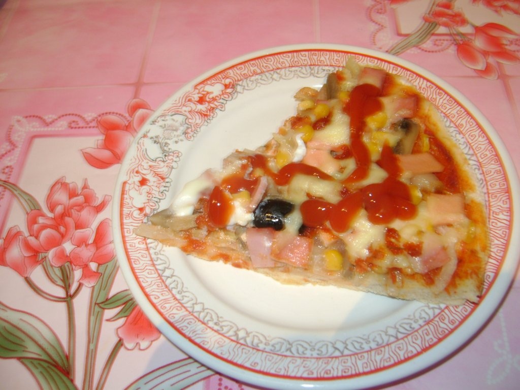 Pizza cu porumb