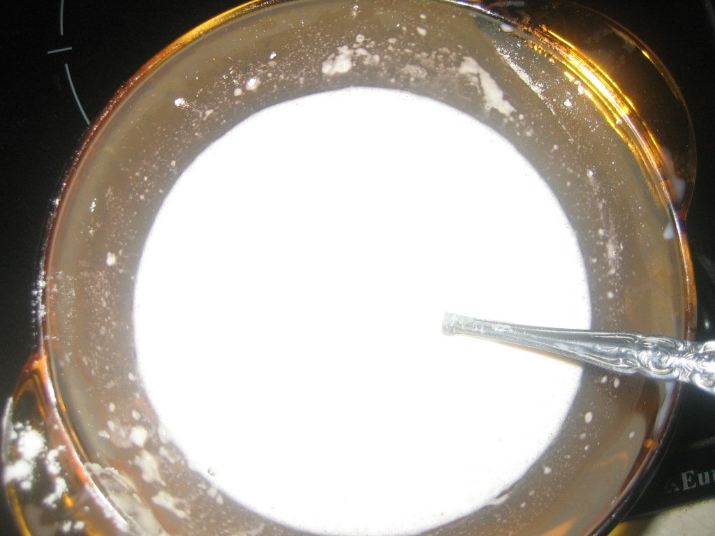 Cozonac cu crema de nuci si rahat